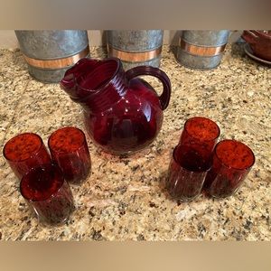 Vintage Avon Juice 48 ounce Pitcher with 6 6 ounce glasses